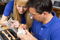 Kerámia fogpótlás készítése